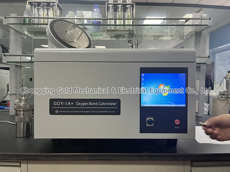Calorim&egrave;tre &agrave; bombe &agrave; &eacute;cran tactile